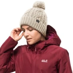 Cap Jack Wolfskin Stormlock Pompom -Hiking Store jack wolfskin 1905091 5045 1 stormlock pompom beanie birch